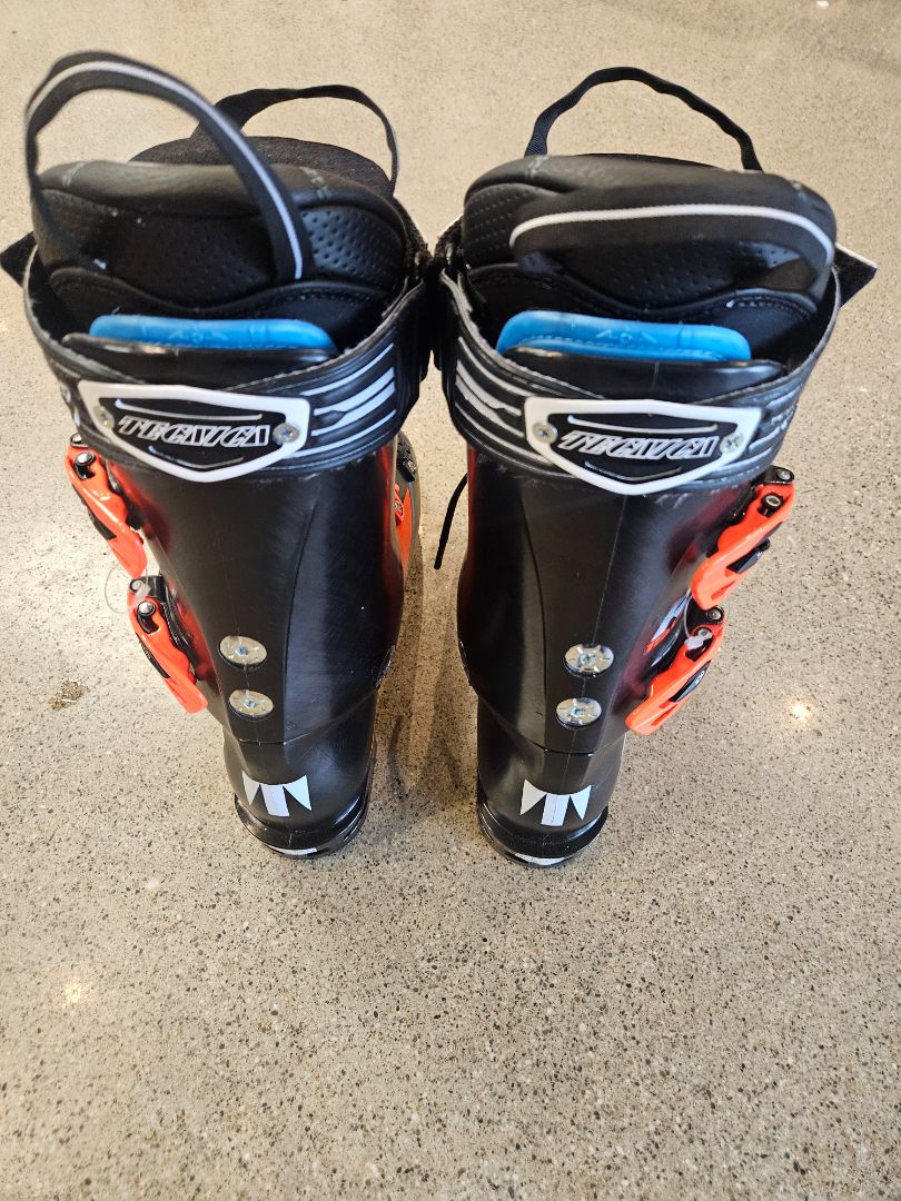 Black Tecnica Mach1 150, 25.0