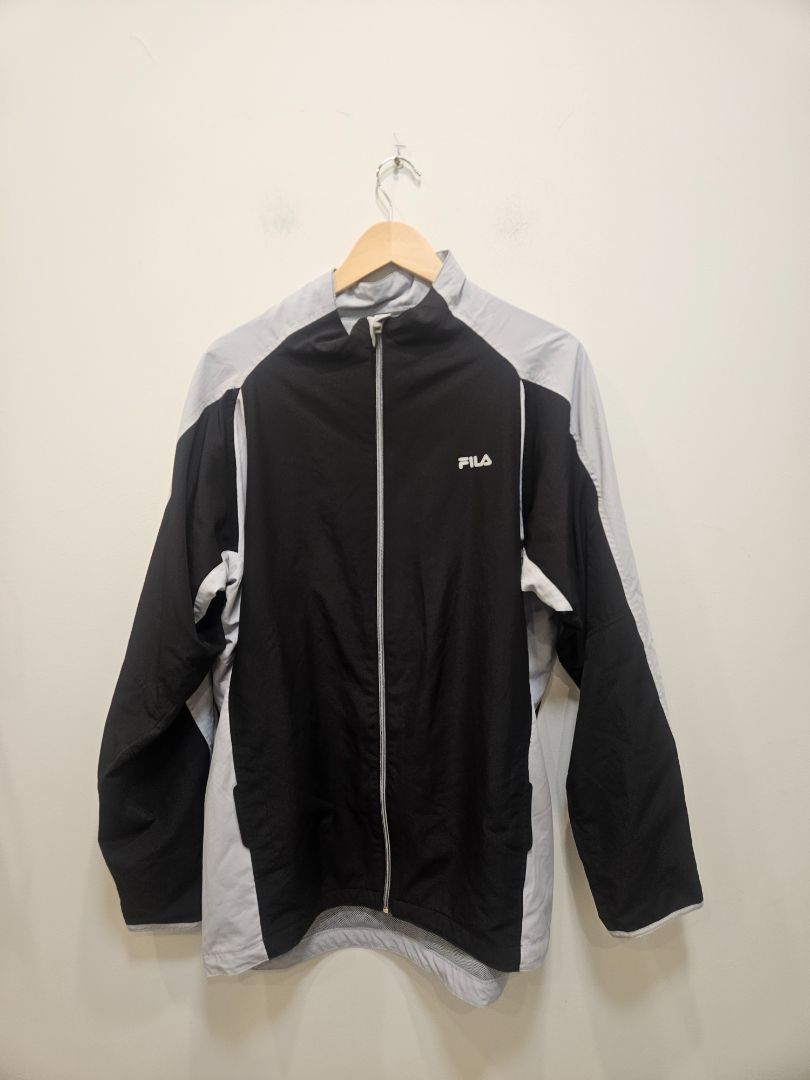 Black Fila Lightweight Jacket, Men’s L / 52-54