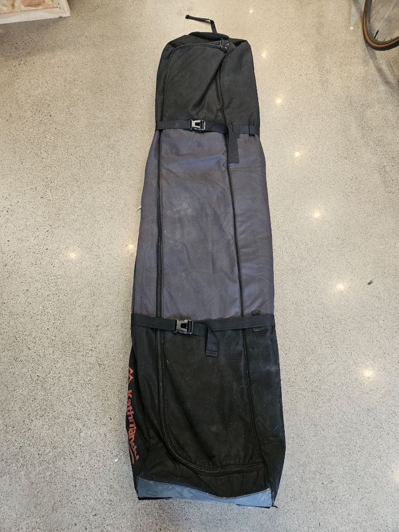 Black Kathmandu Wheeled Ski Bag, Fits skis/snowboard up to 185cm