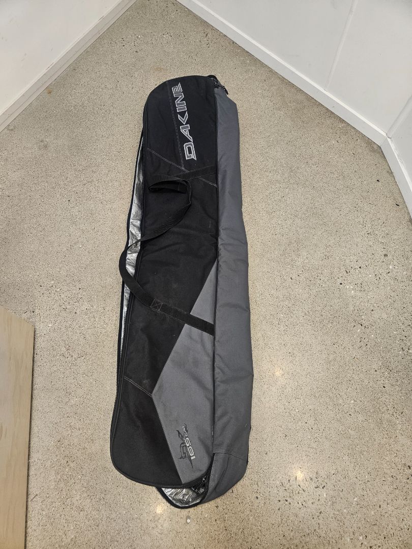 Black Dakine Snowboard Bag, 165cm