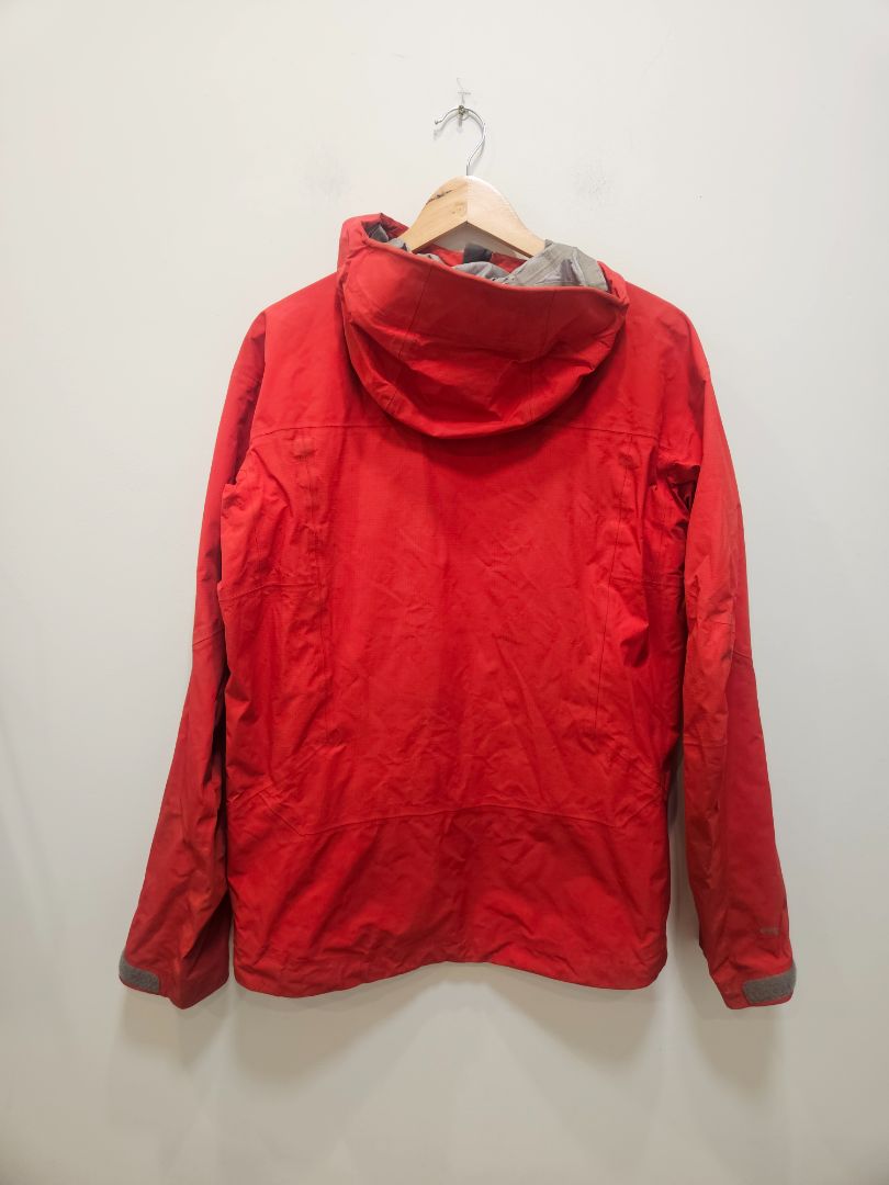 Red Sherpa eVent Jacket, M