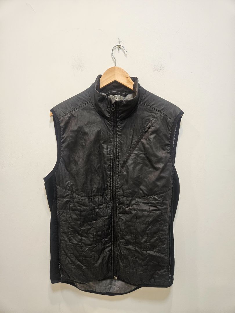 Black Icebreaker Merino Vest, M