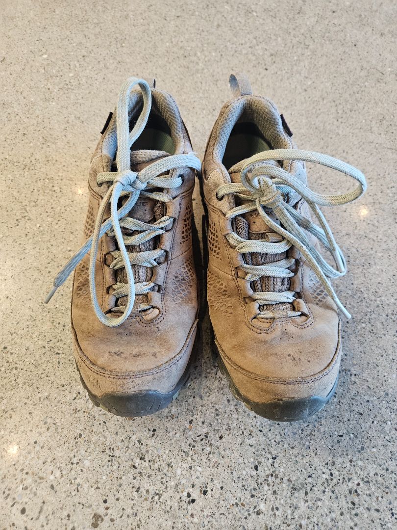 Brown Vasque Breeze Low, EU 38.5