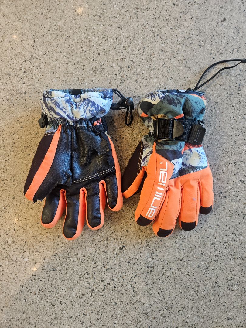 Orange Animal Kids Ski Gloves, Kids M
