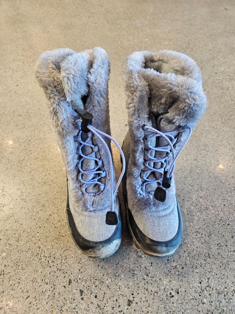 Grey Sorel Winter Boots, EU 35