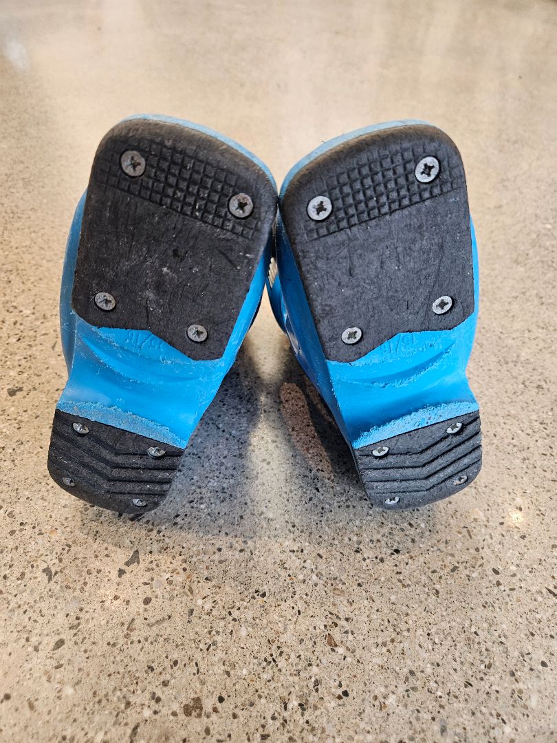 Blue Salomon Kids Ski Boots, 15/16 mondo