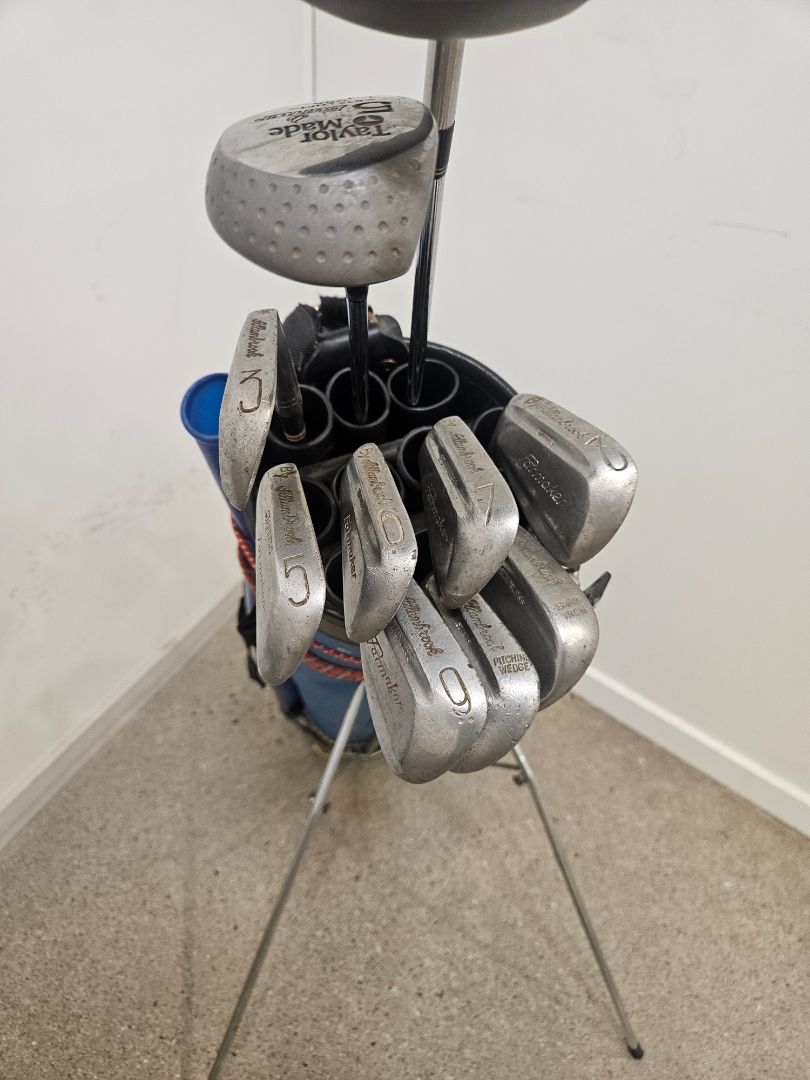 Blue TaylorMade Left Handed Golf Set, Left Handed