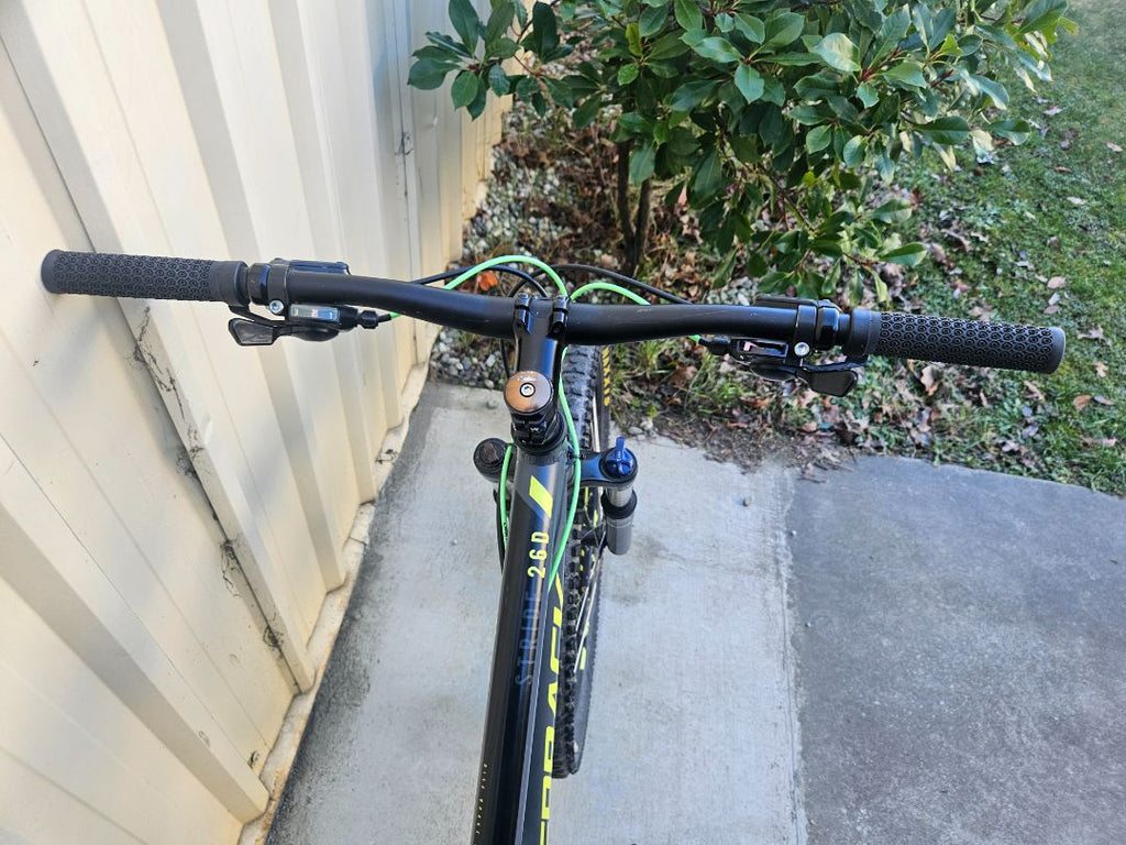 Grey Silverback Stride 26D, XS / 26”