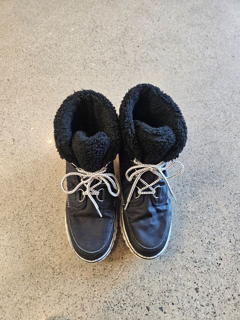 Black Sorel Winter Boots, EU 41.5