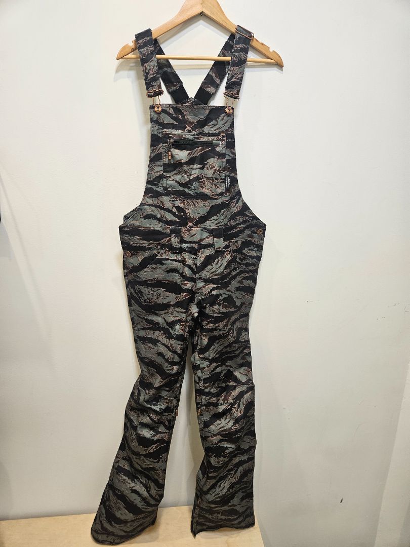 Camo L1 Bib Pants, M