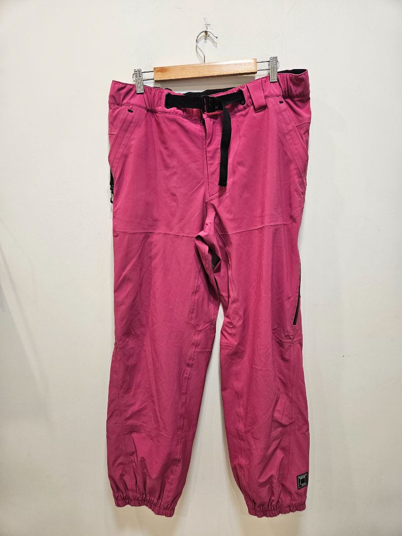 Pink L1 Snowboard Pants, 34 / L