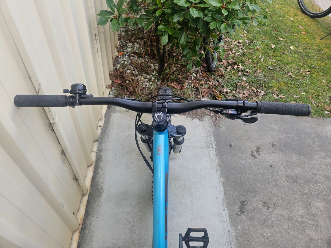 Blue Kona Honzo 24, 24 in