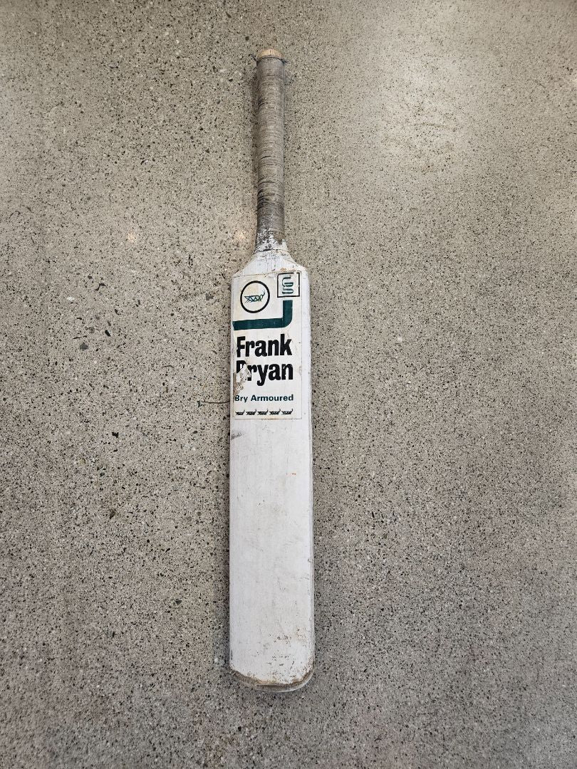 White Frank Bryan Grasshopper, Junior
