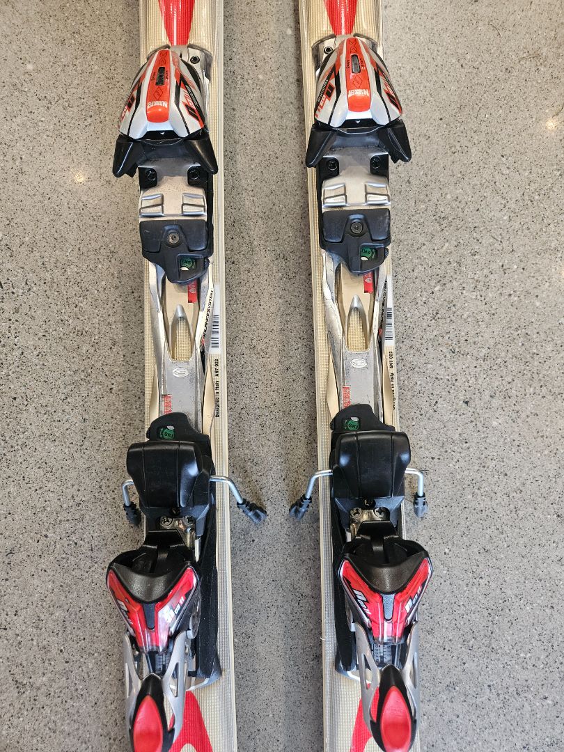 Cream Nordica Olympia Victory, 162 cm