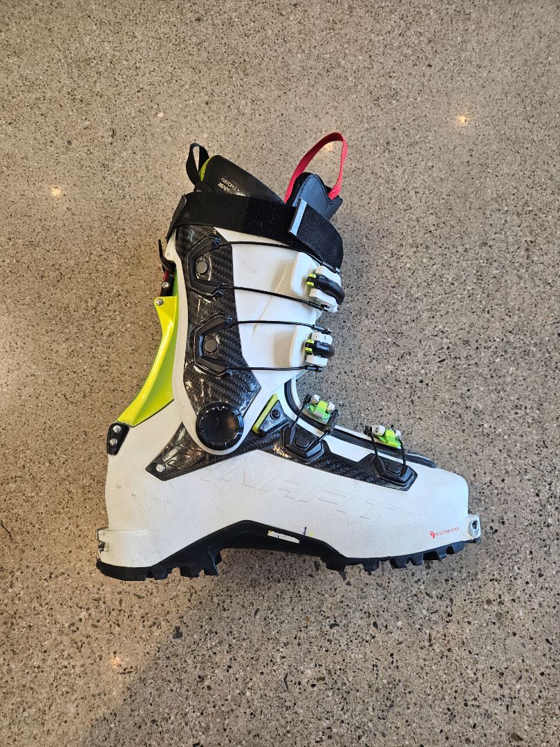 White Dynafit TLT6 Mountain CR, 26.5