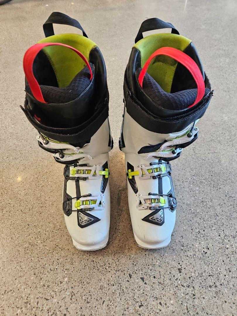 White Dynafit TLT6 Mountain CR, 26.5