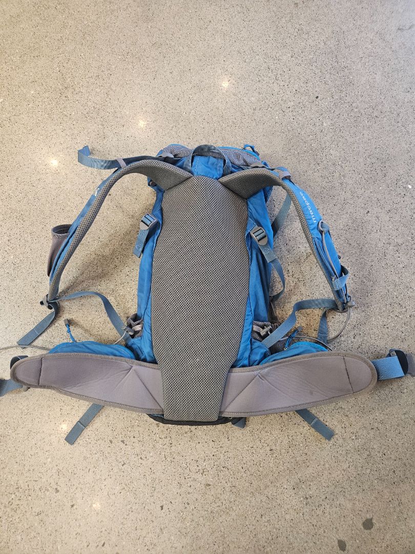 Blue Macpac Amp Race 25, 25L