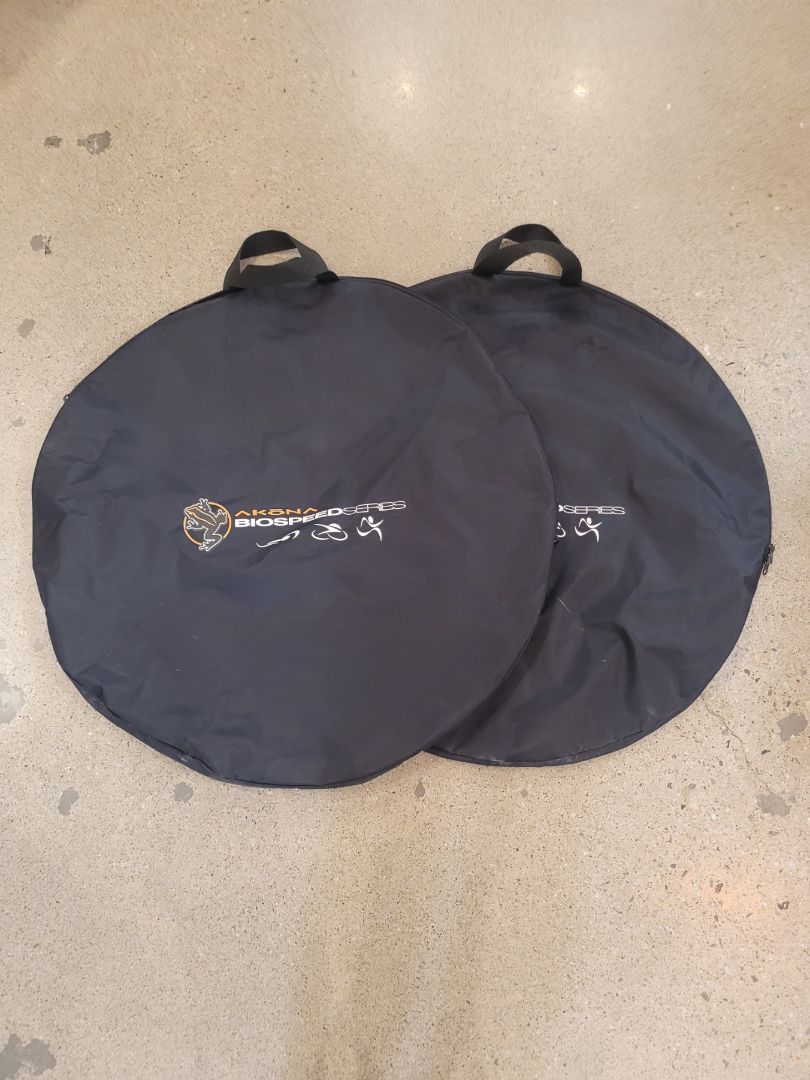 Black Akona Bicycle Wheel Bags - Pair, 69 cm diameter (each)