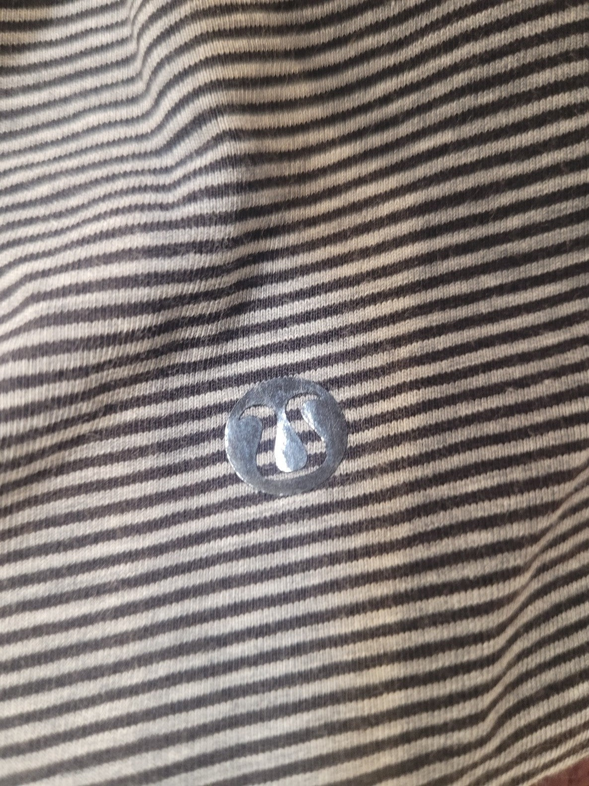 Grey Lululemon Striped V-neck T-shirt, 14 (staff estimate; unlabelled)