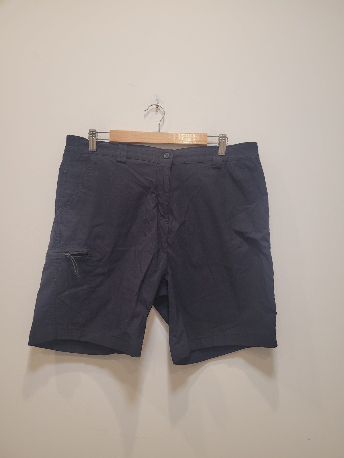 Navy Mountain Warehouse Quick-dry walking shorts, UK 16 / EU 44 / US 12