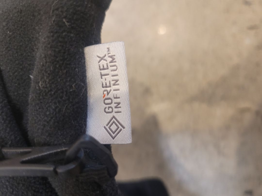 Black Marmot Infinium Windstopper Gloves, S/M