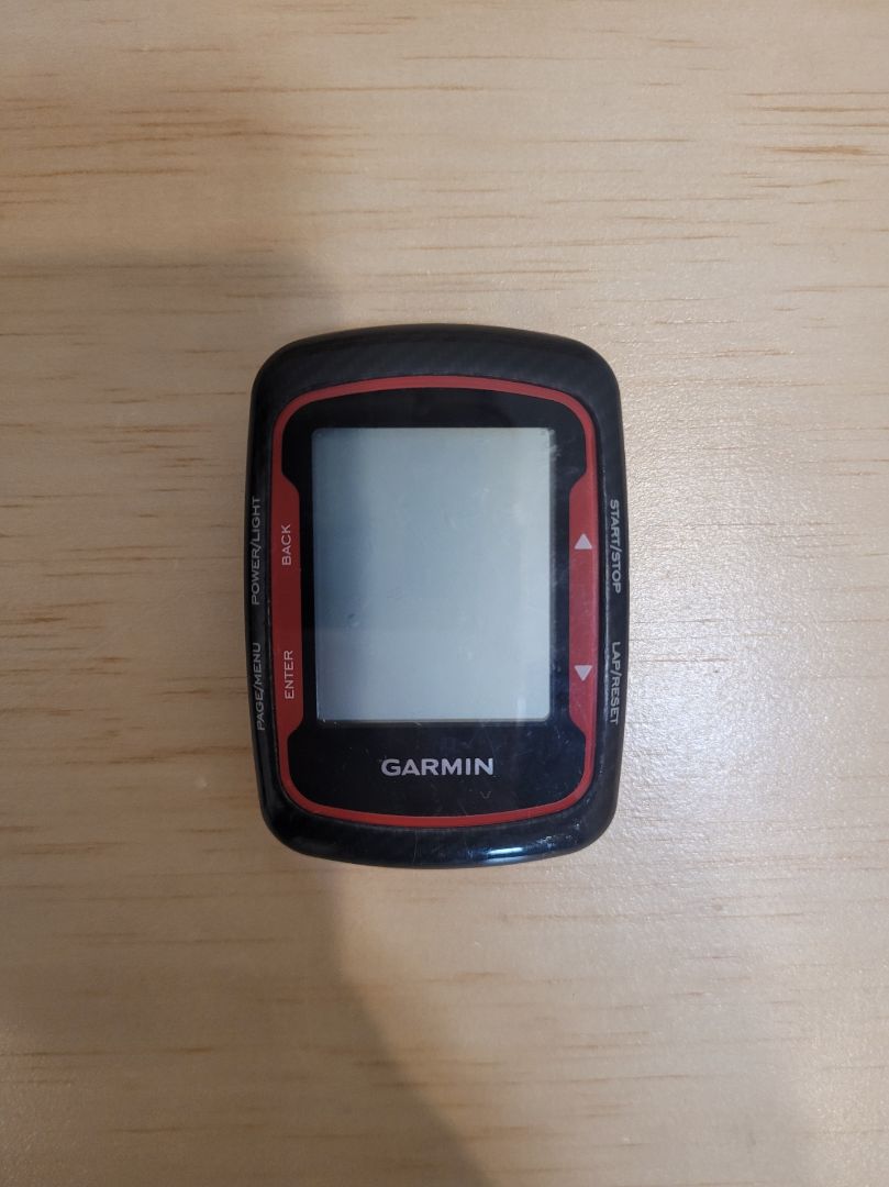 Black Garmin Edge 500