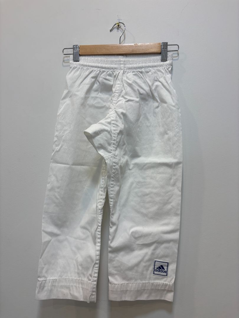 White Adidas Martial Arts Pants 120-130, 120–130