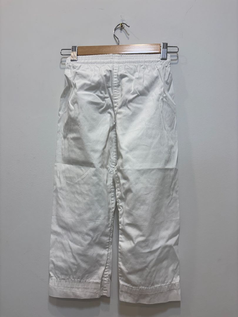 White Adidas Martial Arts Pants 120-130, 120–130