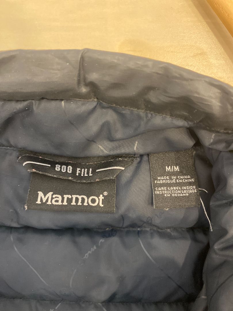 Black Marmot 800 Fill Down Vest, M