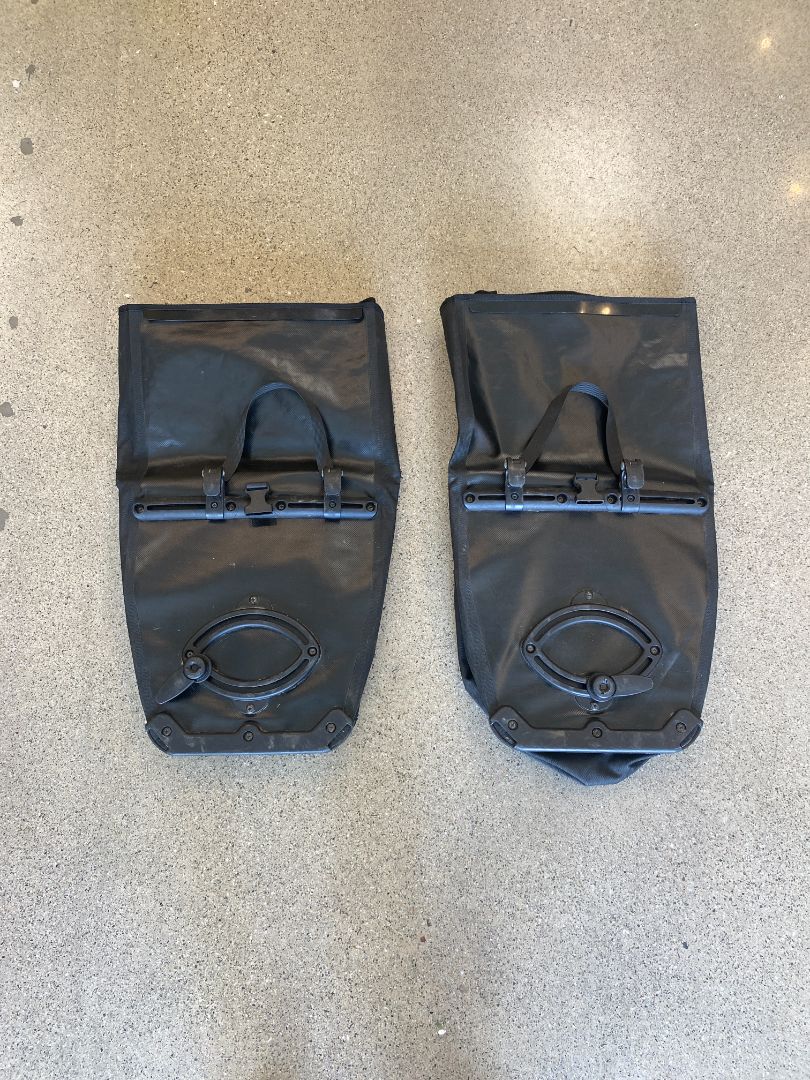 Black Ortlieb Back-Roller Classic