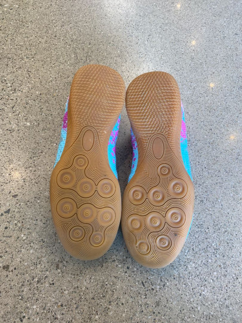 Aqua/Pink  Indoor Soccer Shoes, Approx US8