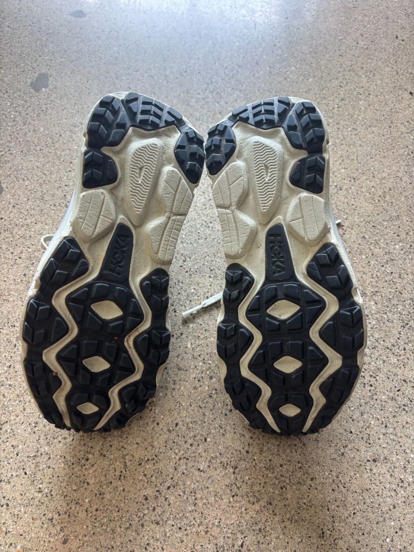 Blue Hoka Challenger ATR, US 8.5 / EU 40