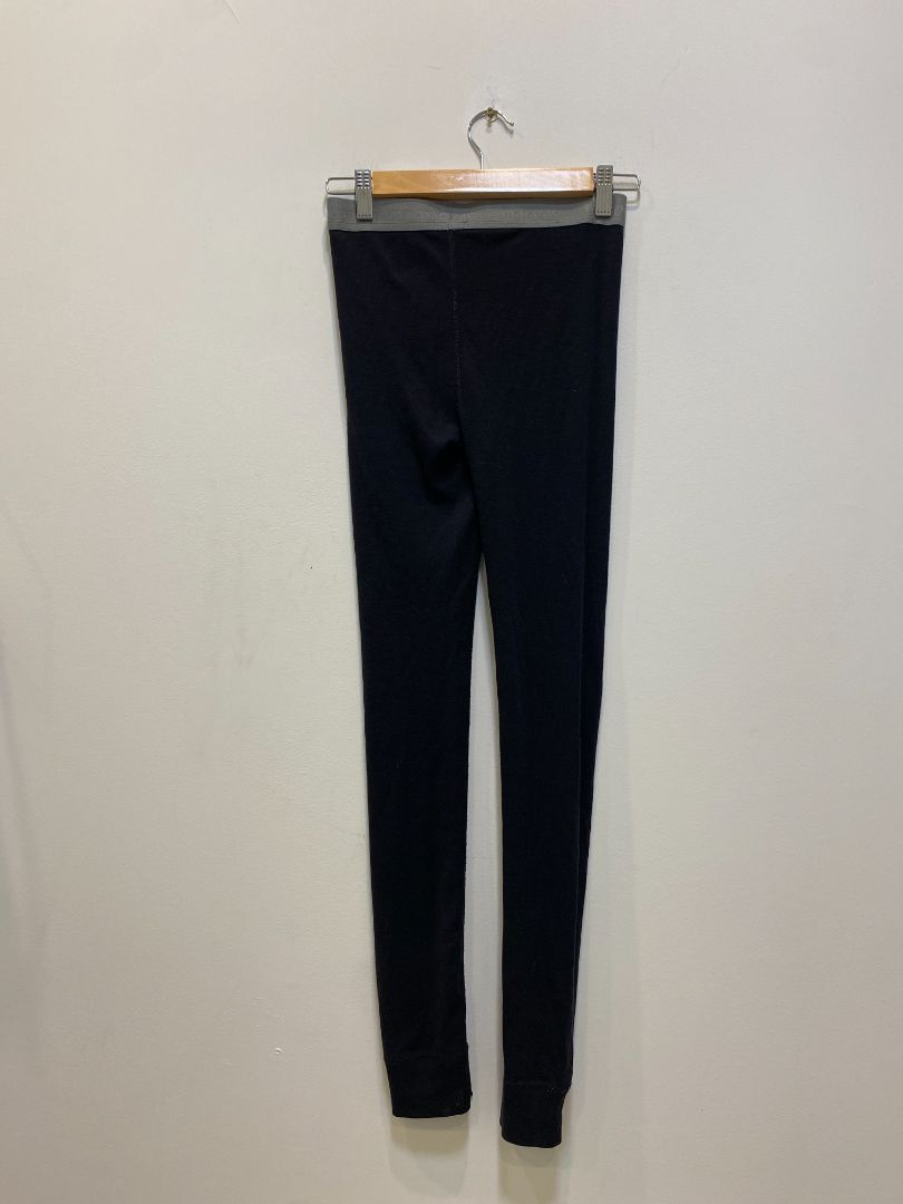Black Macpac Base Layer Leggings, 12 Years