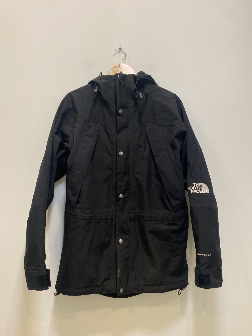 Black The North Face Shell Jacket, M