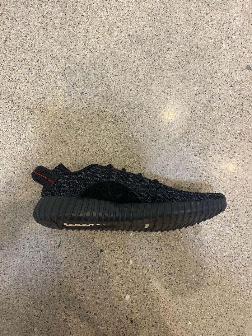Black Adidas Yeezy Boost 350, EU 40