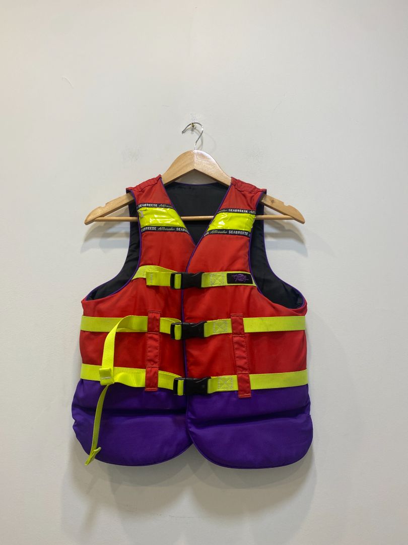 Red Seabreeze Life Jacket, XS