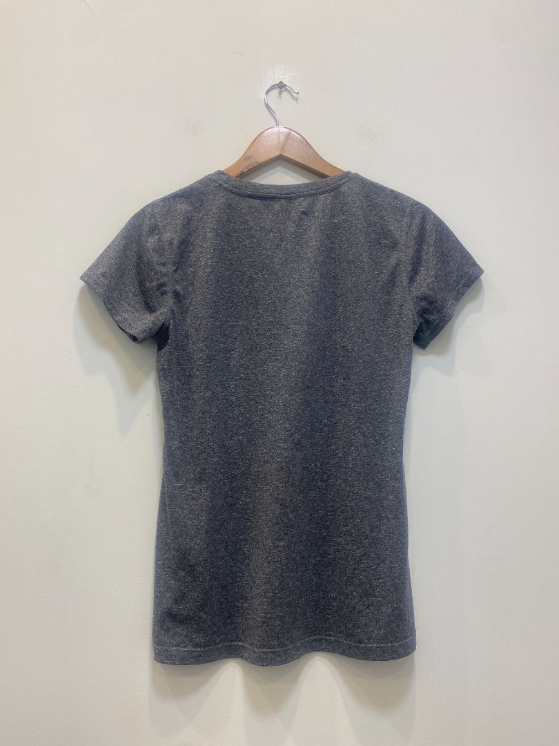 Grey New Balance T-shirt, M