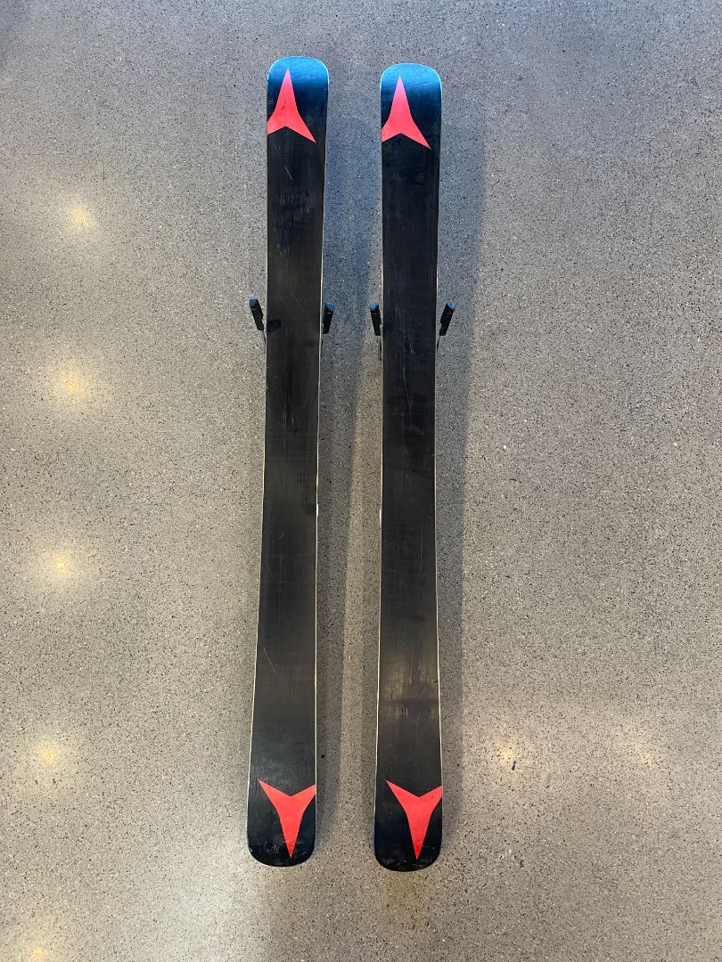 Black Atomic Punx JR, 120 cm