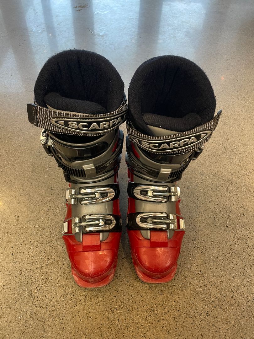 Red Scarpa Denali TT, Mondo 24.5 / BSL 287mm