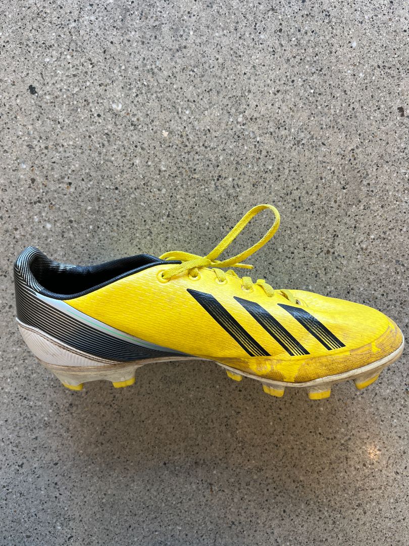 Asics Soccer Boots, EU 38.5