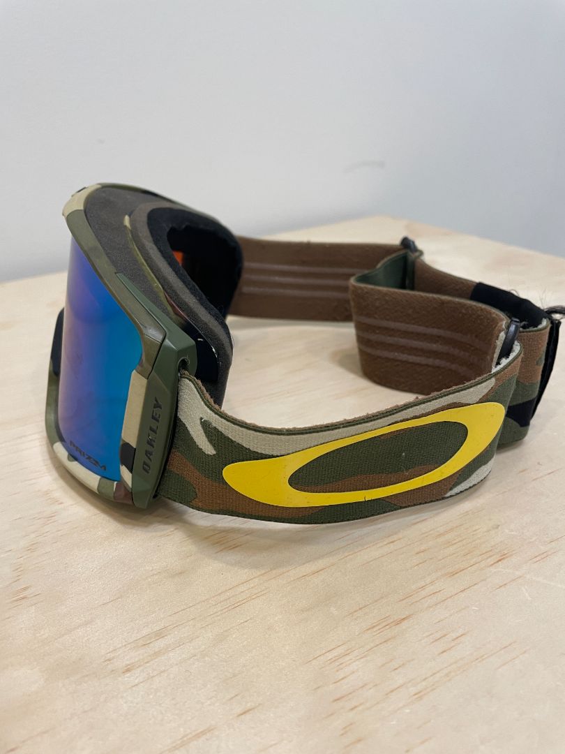 Camo Oakley Airbrake XL, One size