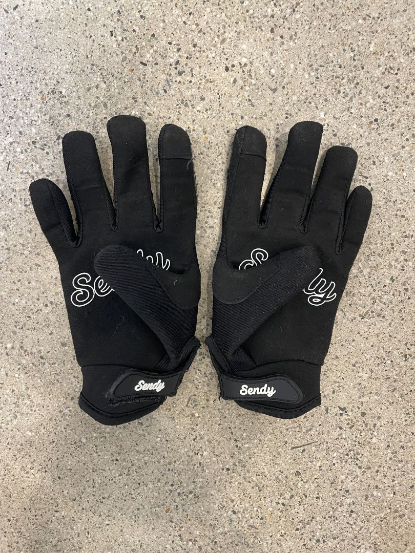 Black Sendy Full Send Gloves, Kids L