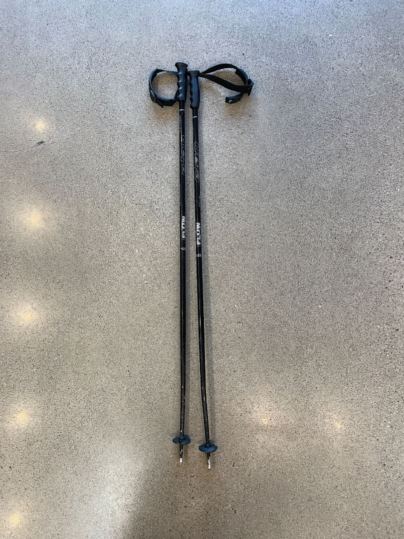Black Elan Flash, 125cm