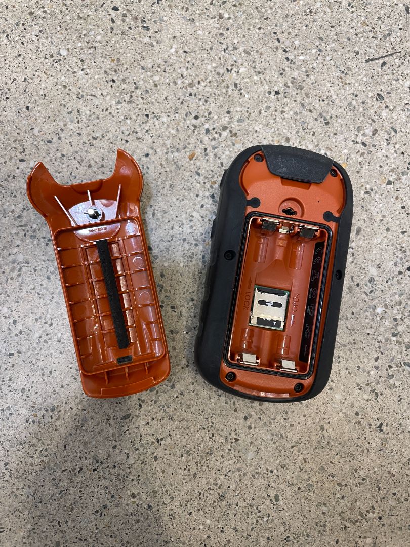 Orange Garmin eTrex 20
