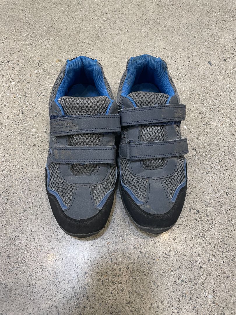 Grey Mountain Warehouse Walking shoes, EU 36