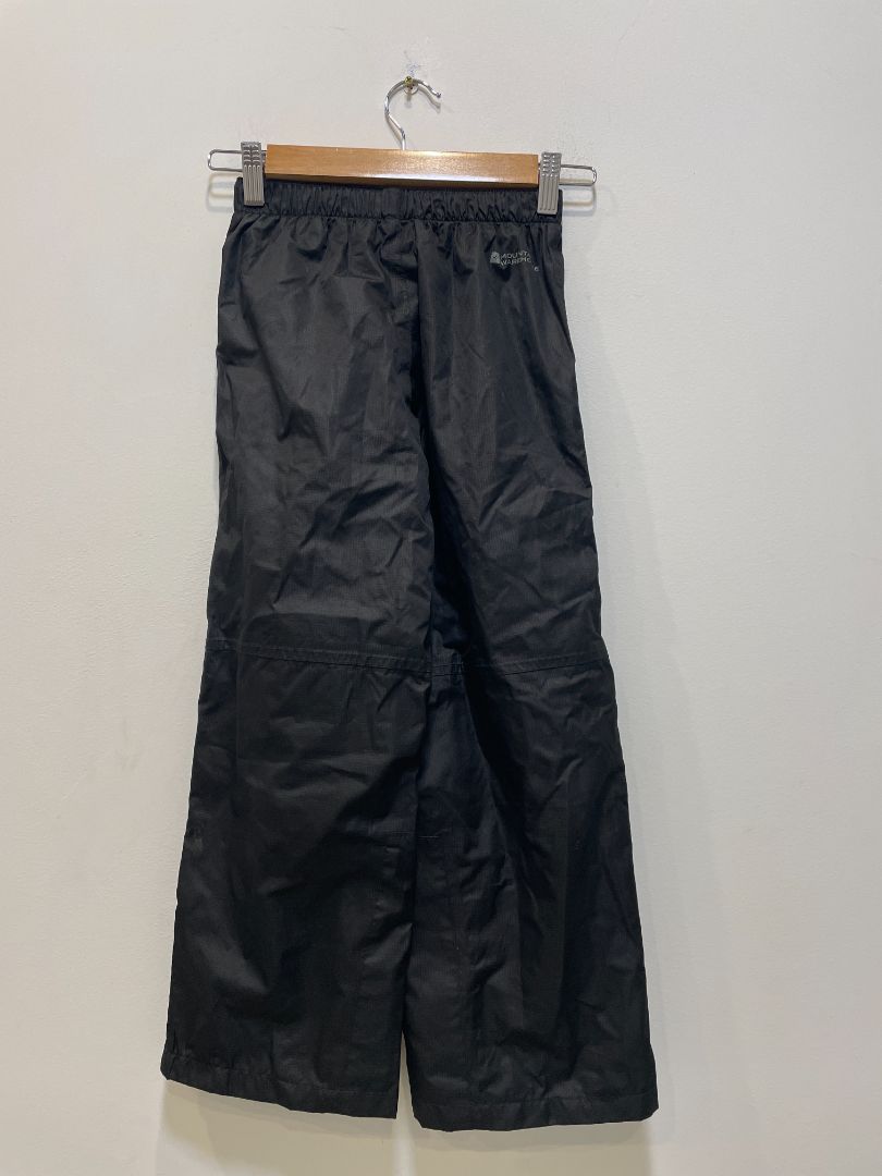 Black Mountain Warehouse Waterproof overtrousers, 7-8 years