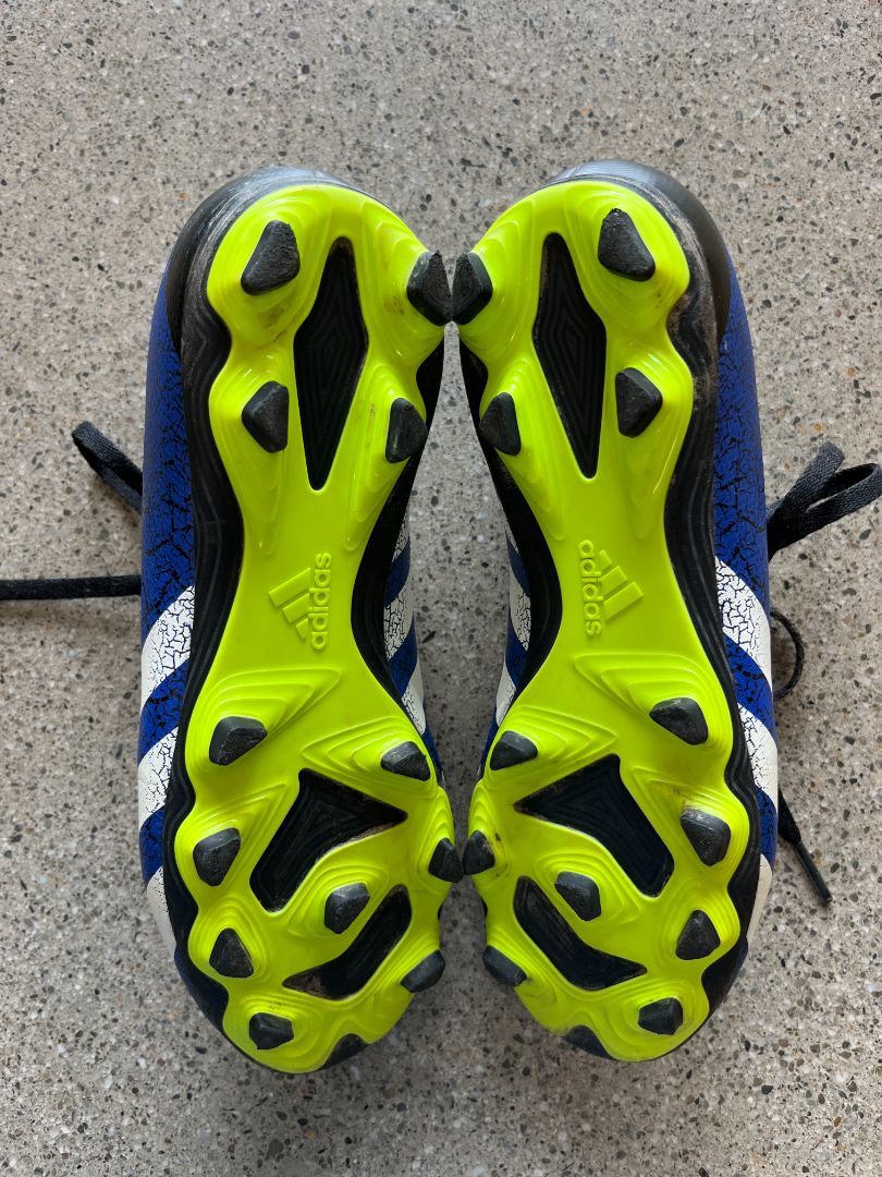 Adidas Soccer Boots, US 4