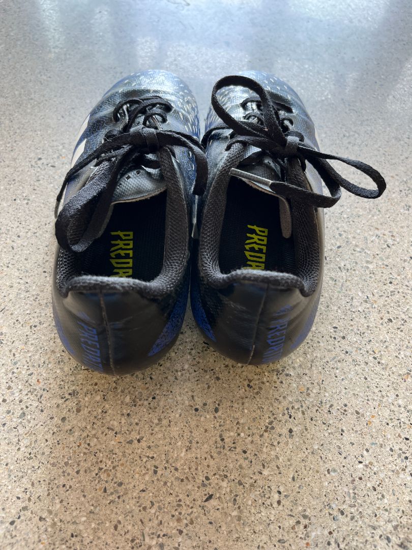 Adidas Soccer Boots, US 4