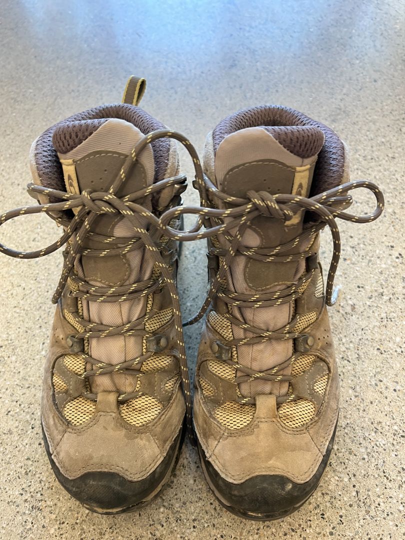 Grey/Khaki Salomon Womens Hiking boots, US 6 1/2