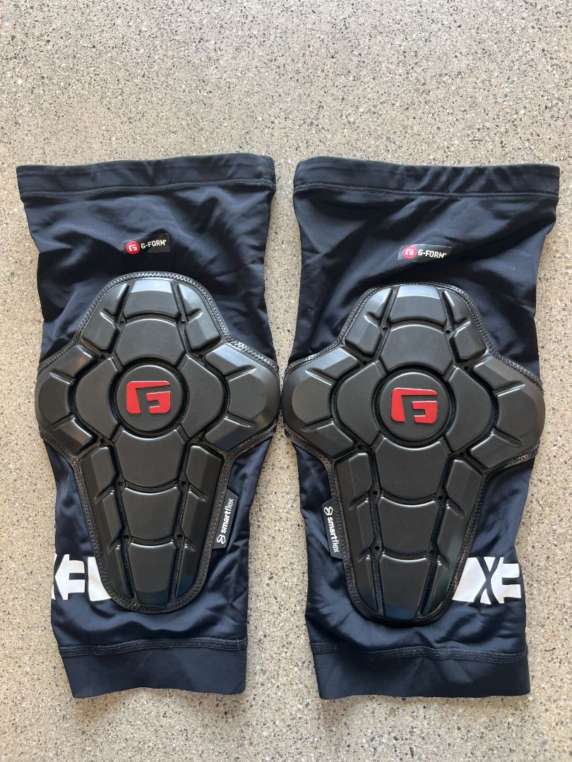 G-Form Knee guards, XL